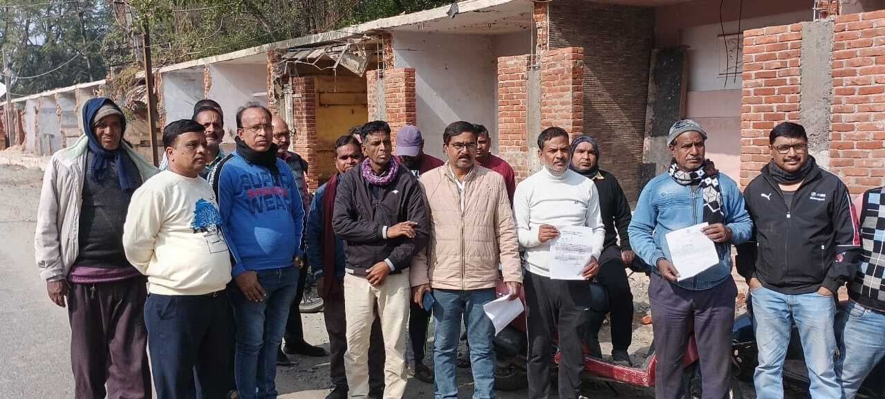 Giridih News :दुकान खाली करने को ले नगर प्रशासक ने पुन: जारी किया नोटिस