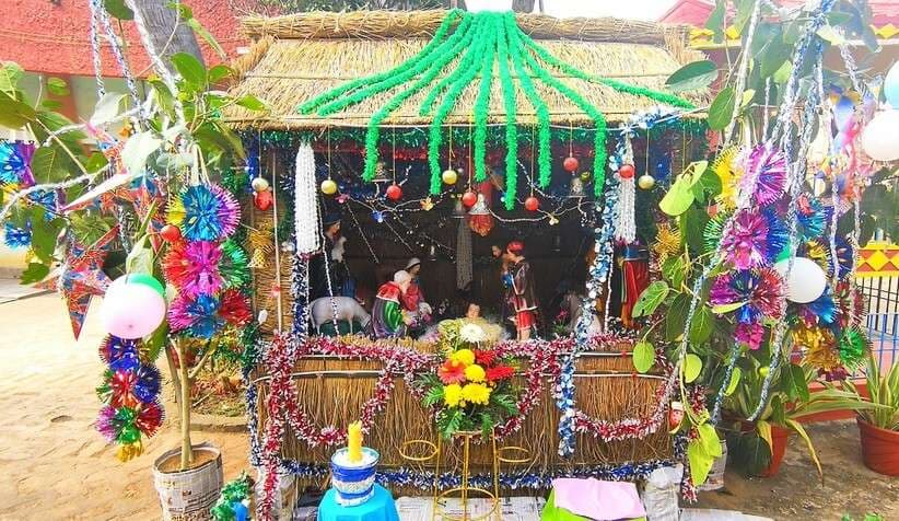 बरमसिया गिरजाघर में धूमधाम से मना प्रभु यीशु का जन्मोत्सव