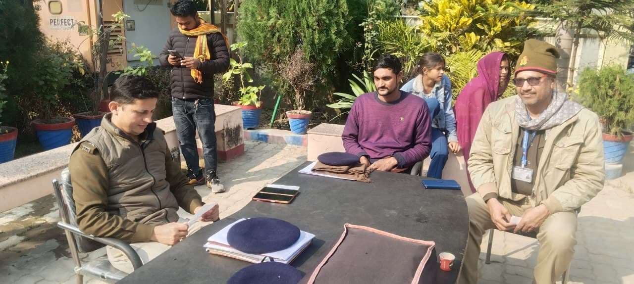 यूपी पुलिस लंबे समय से फरार गैंगस्टर को पकड़ने पहुंची भभुआ