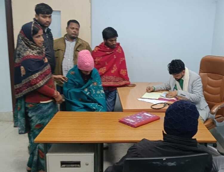 गोपालपुर में जमीन के विवाद में मारपीट, मां व बेटी घायल, सदर अस्पताल में भर्ती