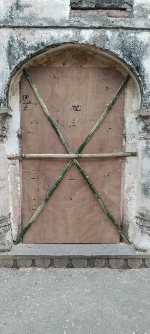 शमशेर खान के मकबरे की कब्र क्षतिग्रस्त, पुलिस ने गठित की एसआइटी