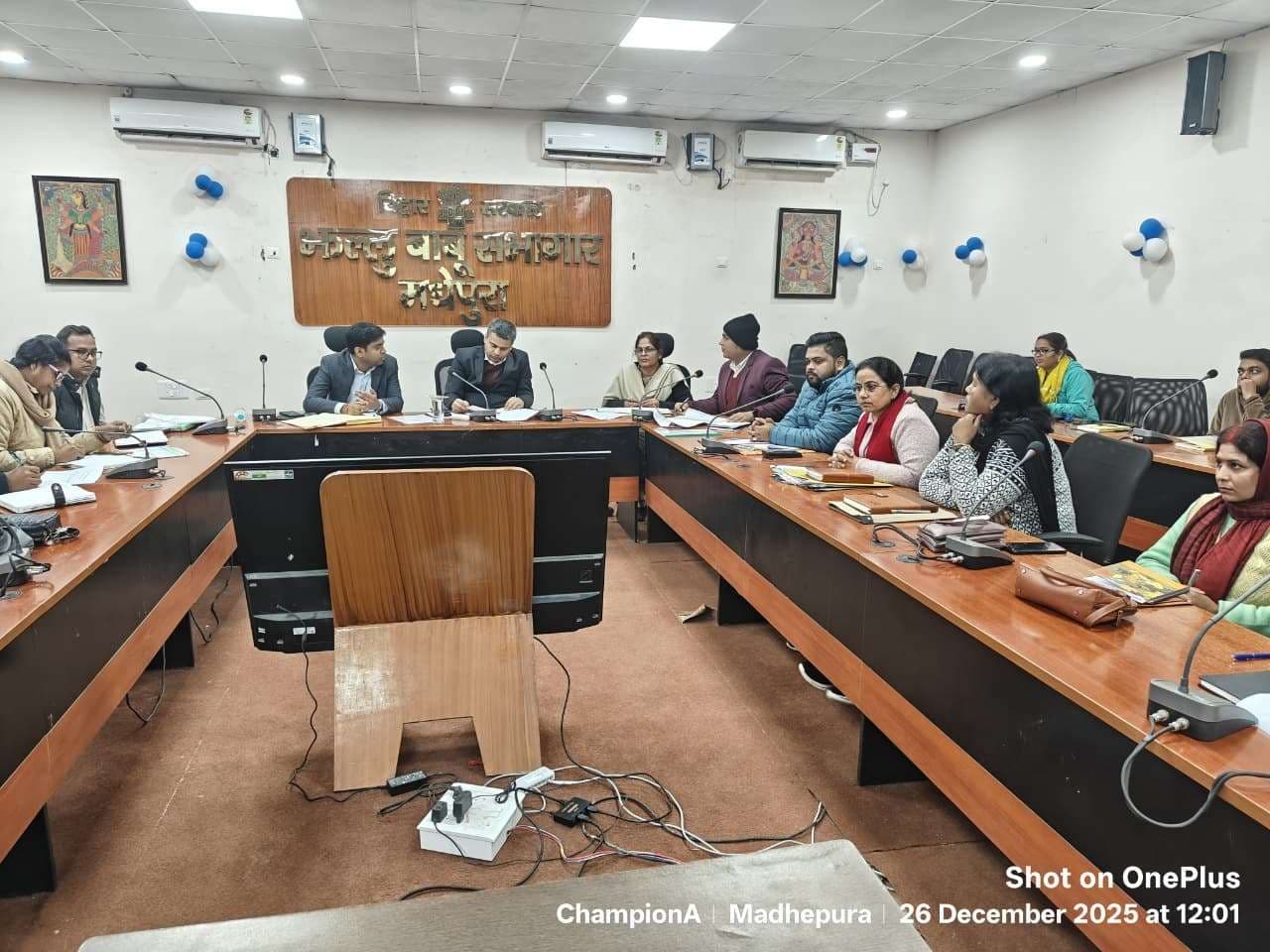 मधेपुरा व घैलाढ़ के सीडीपीओ व 30 महिला पर्यवेक्षिका से मांगा स्पष्टीकरण, एक दिन का मानदेय राेका