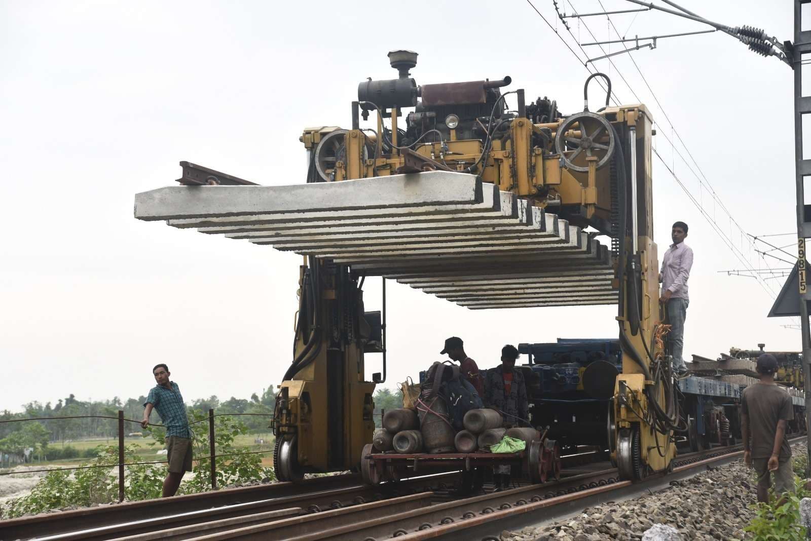 पीक्यूआरएस सिस्टम से कटिहार रेल मंडल में 51.33 किमी हुआ नवीनीकरण