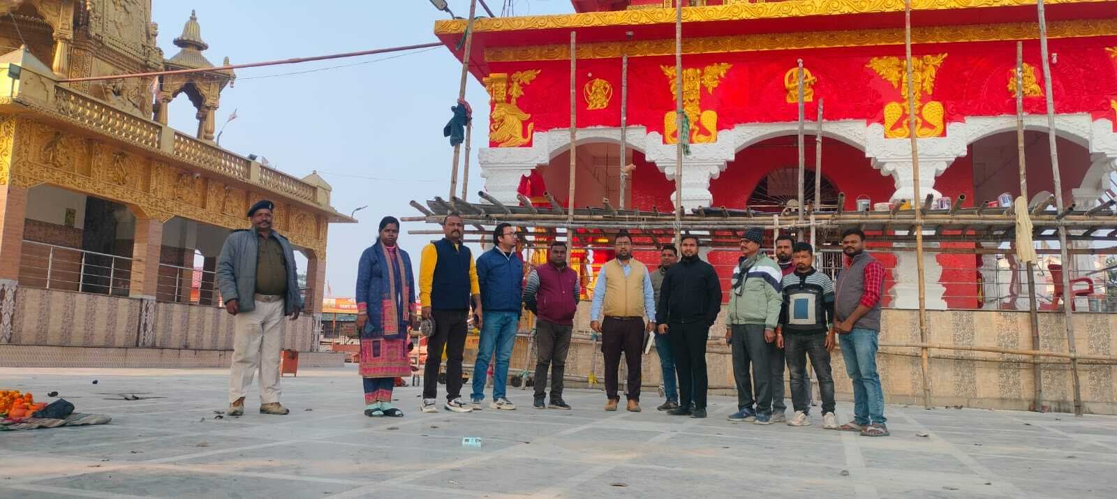 सुंदरनाथ धाम में मुख्यमंत्री के संभावित यात्रा को लेकर निदेशक ने लिया जायजा