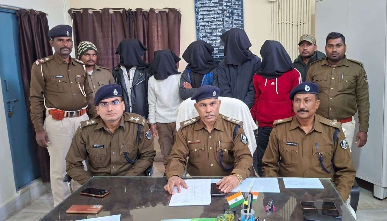 अपहरण बाद हत्या की थी साजिश, पुलिस ने युवक को बचाया, पांच गिरफ्तार