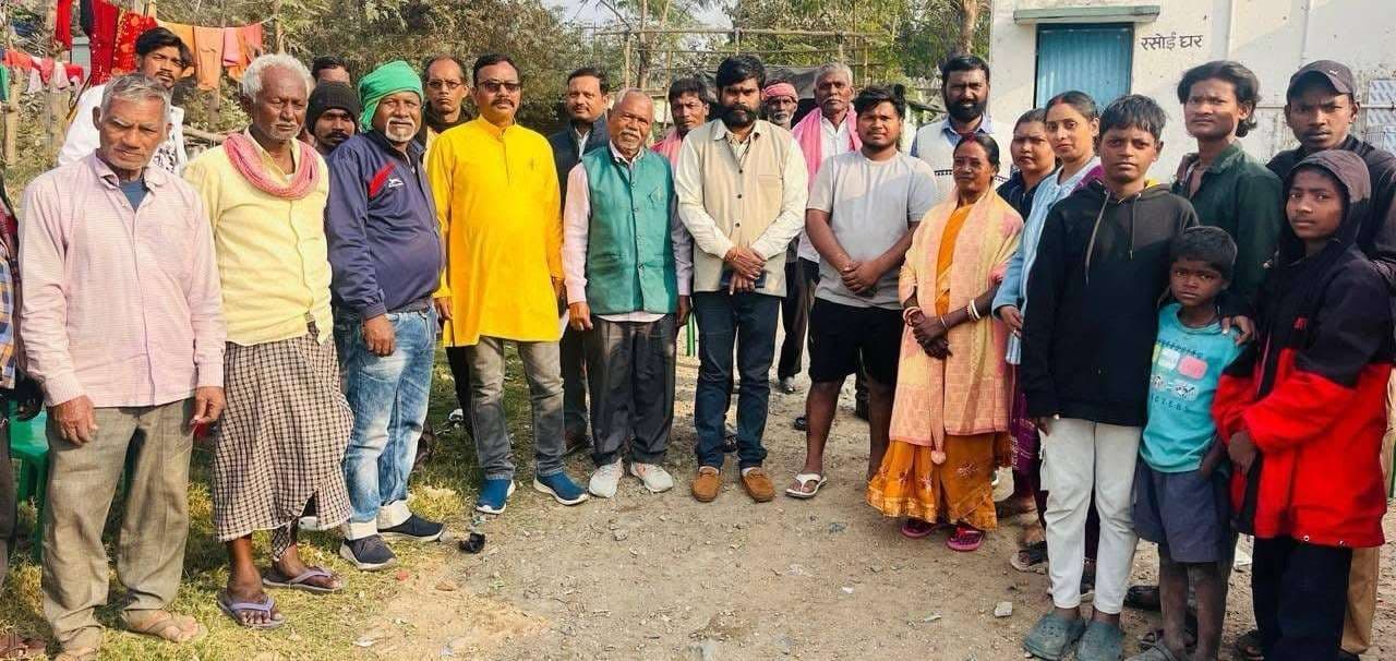 Jamshedpur News : मजदूरों के साथ अन्याय करने वाले वेंडरों की शिकायत श्रम मंत्री से करेंगे