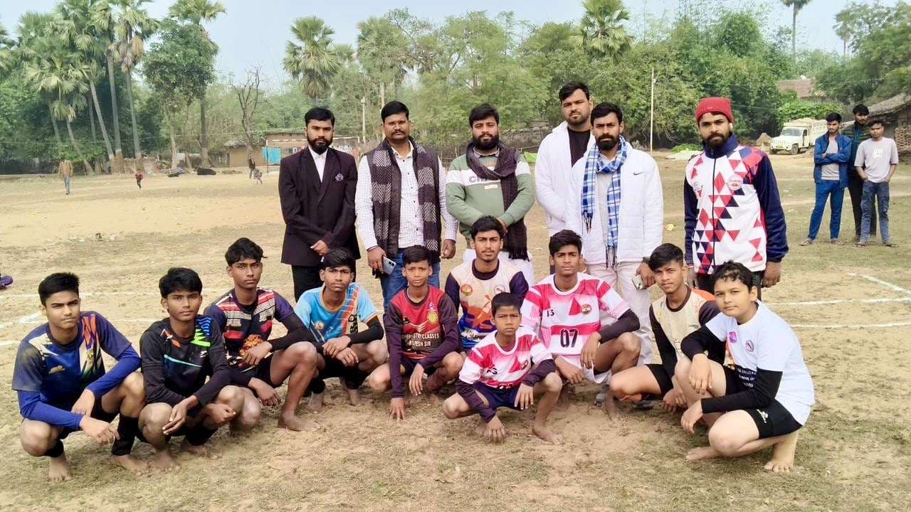 घुसियां कलां कबड्डी में 0.5 अकादमी ने जीता खिताब