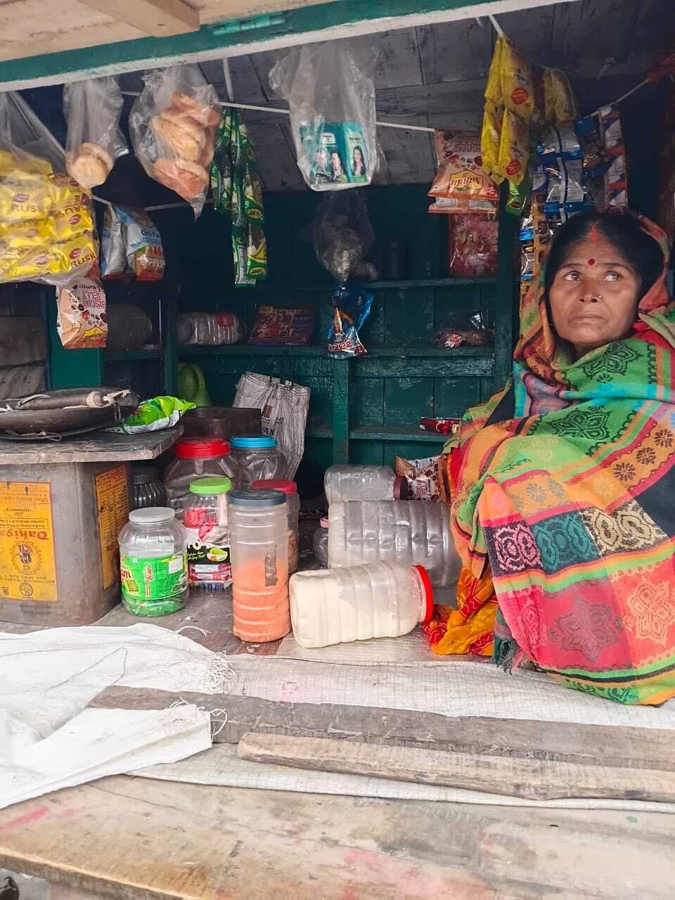 जीविका समूह की दुकान में चोरी, पुलिस ने कहा, मामला संदेहास्पाद