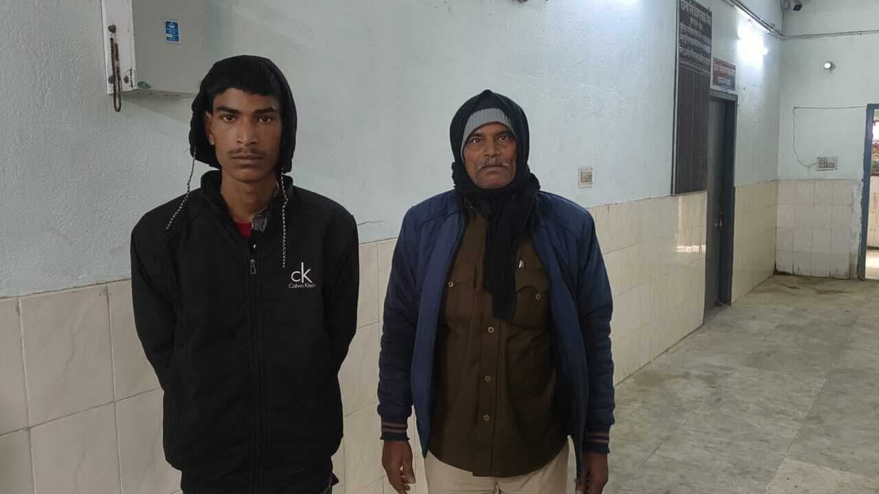 मैनवरण गांव के समीप नकद व मोबाइल लूट मामले में आरोपित गिरफ्तार