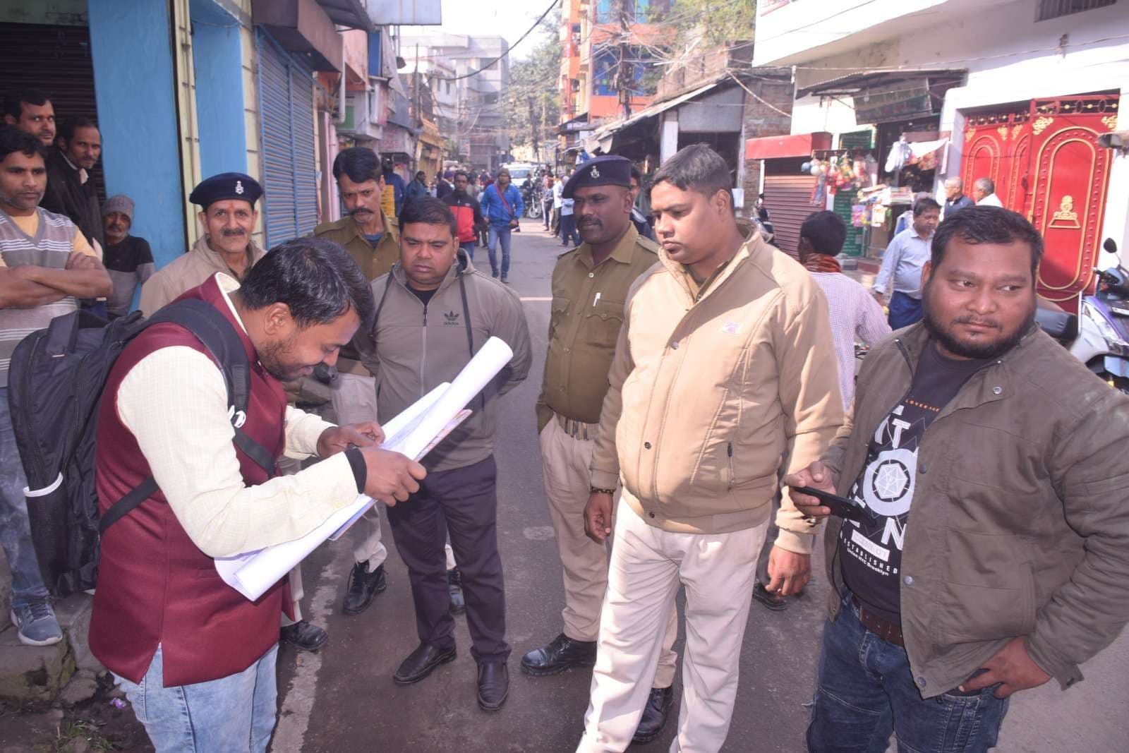 Dhanbad News: हीरापुर-लॉ कॉलेज सड़क बनेगी अतिक्रमण मुक्त