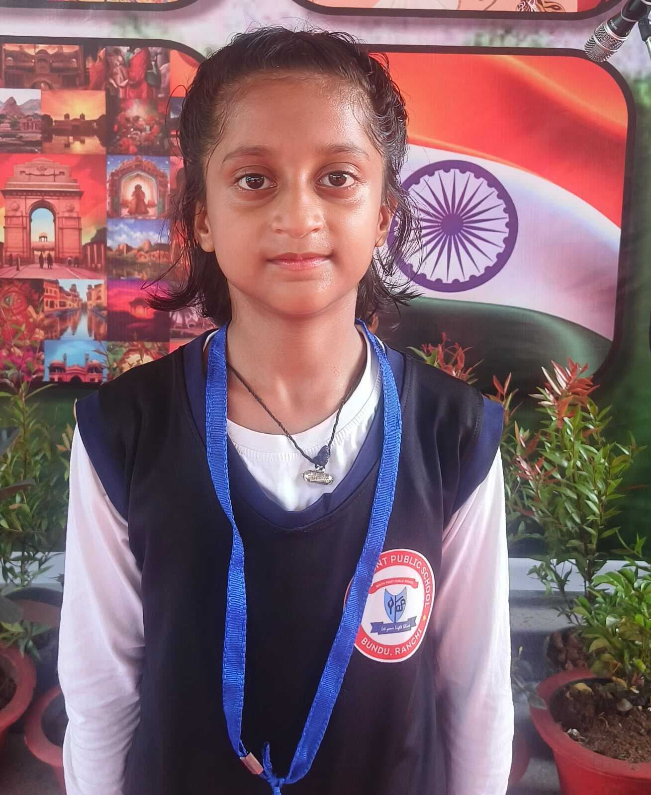 बुंडू की छात्रा काव्या राष्ट्रीय योग प्रतियोगिता में शामिल होगी