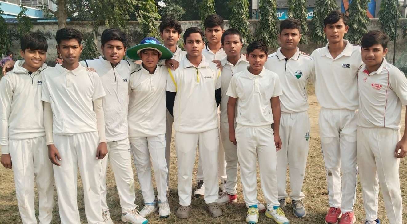 पीजीसीसीडी का गैलेक्सी सब जूनियर  पर आसन जीत