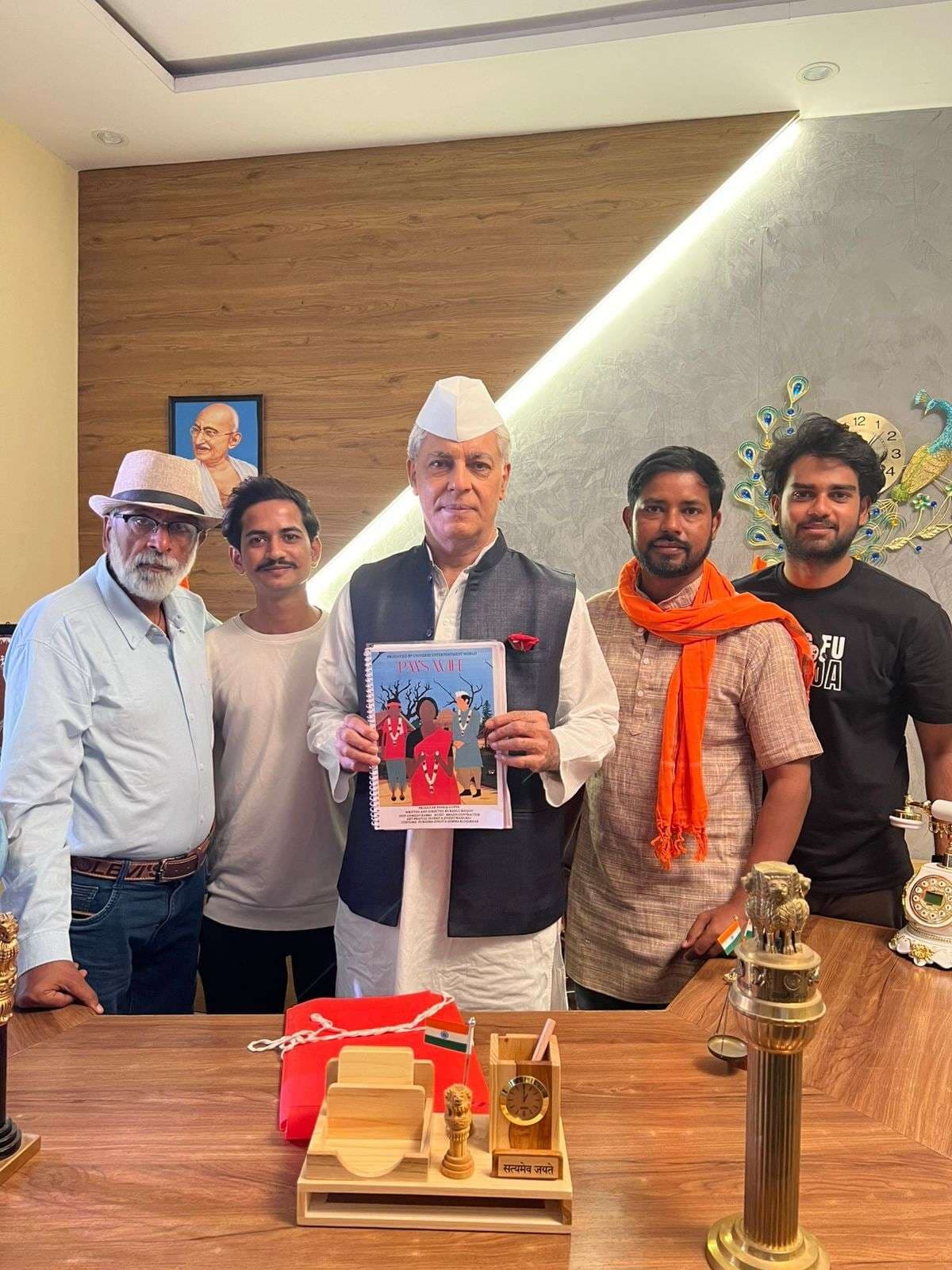 प्रमुख : अब पेशावर पाकिस्तान के इंटरनेशनल फिल्म फेस्टिवल में फिल्म पीएम्स वाइफ का चयन