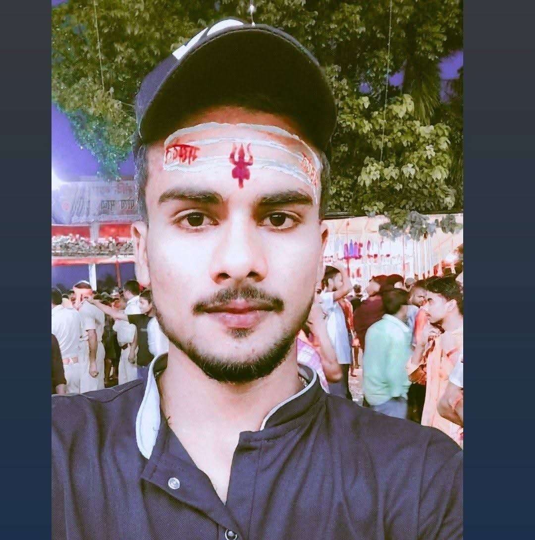 इंटर के छात्र ने फांसी लगा की आत्महत्या