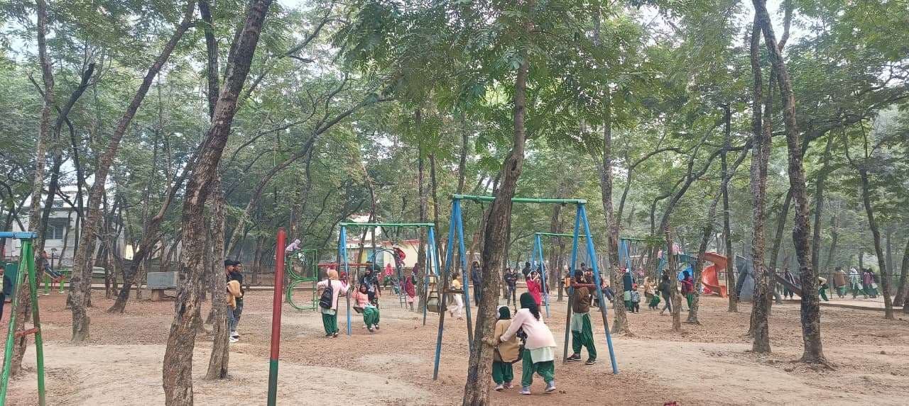 उधवा का पतौड़ा झील पक्षी अभ्यारण्य बना सैलानियों का प्रमुख आकर्षण