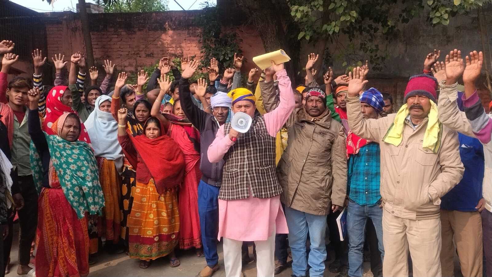 नगर निगम प्रशासन व सफाई एनजीओ के बीच 75 लाख घोटाले का आरोप