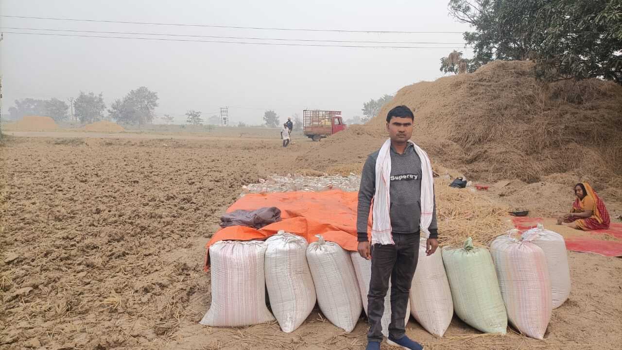 पैक्सों में धान खरीद का लक्ष्य पूरा, किसानों को नहीं मिल रहे खरीदार