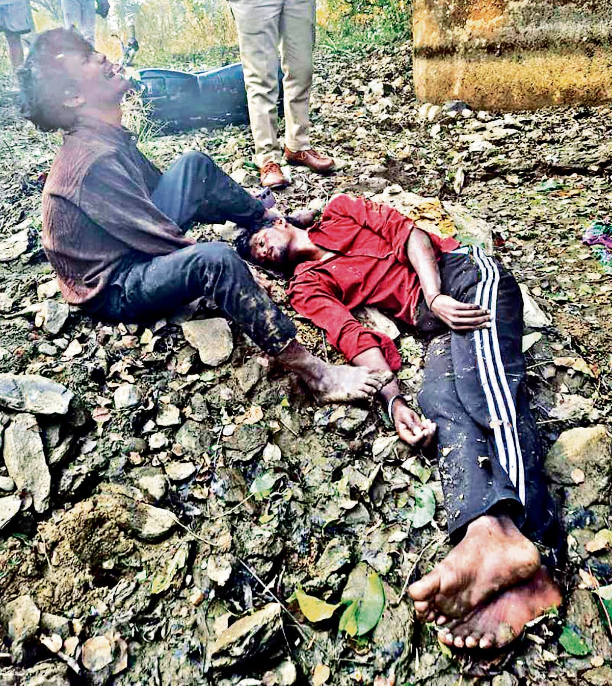East Singhbhum News : पुलिया से 20 फीट नीचे खाई में गिरी बाइक, नाबालिग की मौत, साथी गंभीर