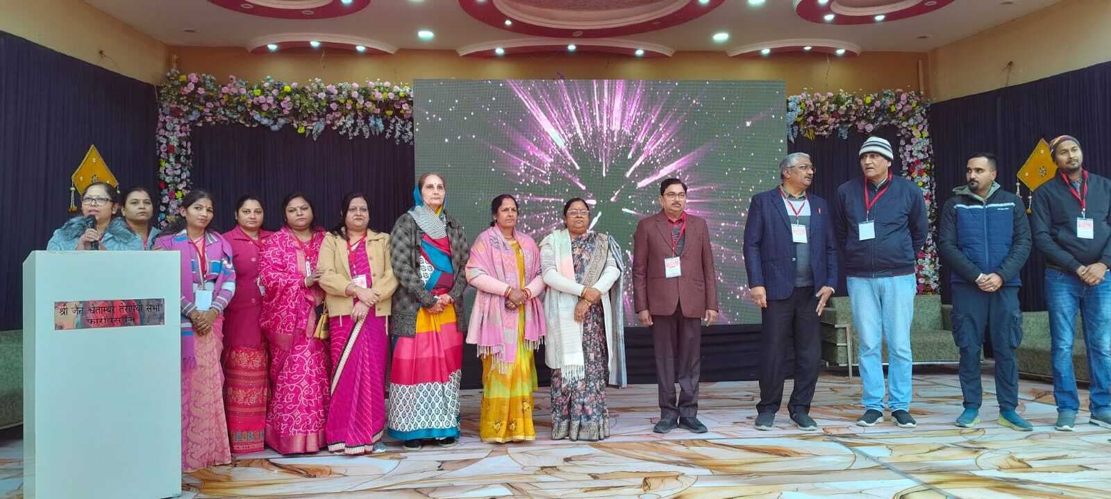 प्ले एंड प्लैटर कार्निवल उत्सव का शुभारंभ