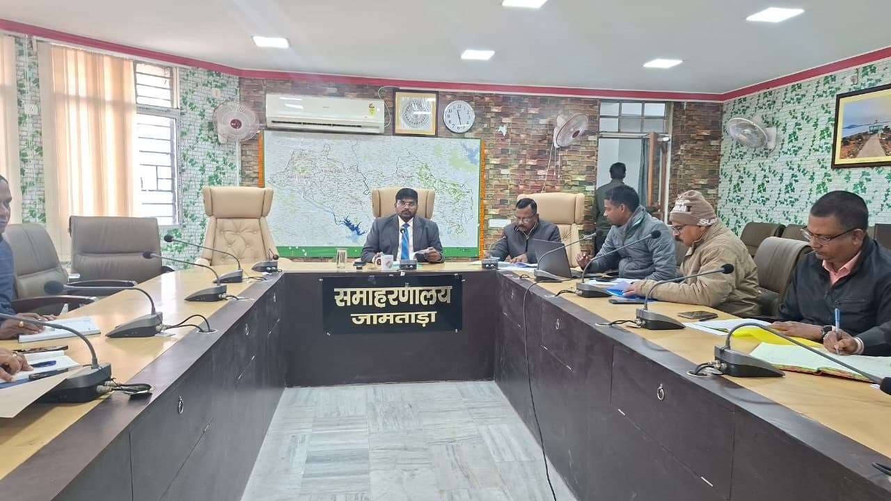 कार्य नहीं करने वाले स्वास्थ्य सहियाओं को चिह्नित कर करें टर्मिनेट : डीसी