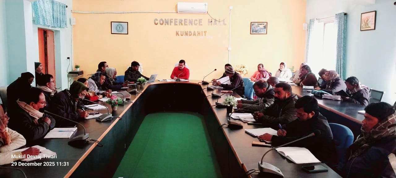 तीन दिनों के भीतर कंबल का करें वितरण : बीडीओ