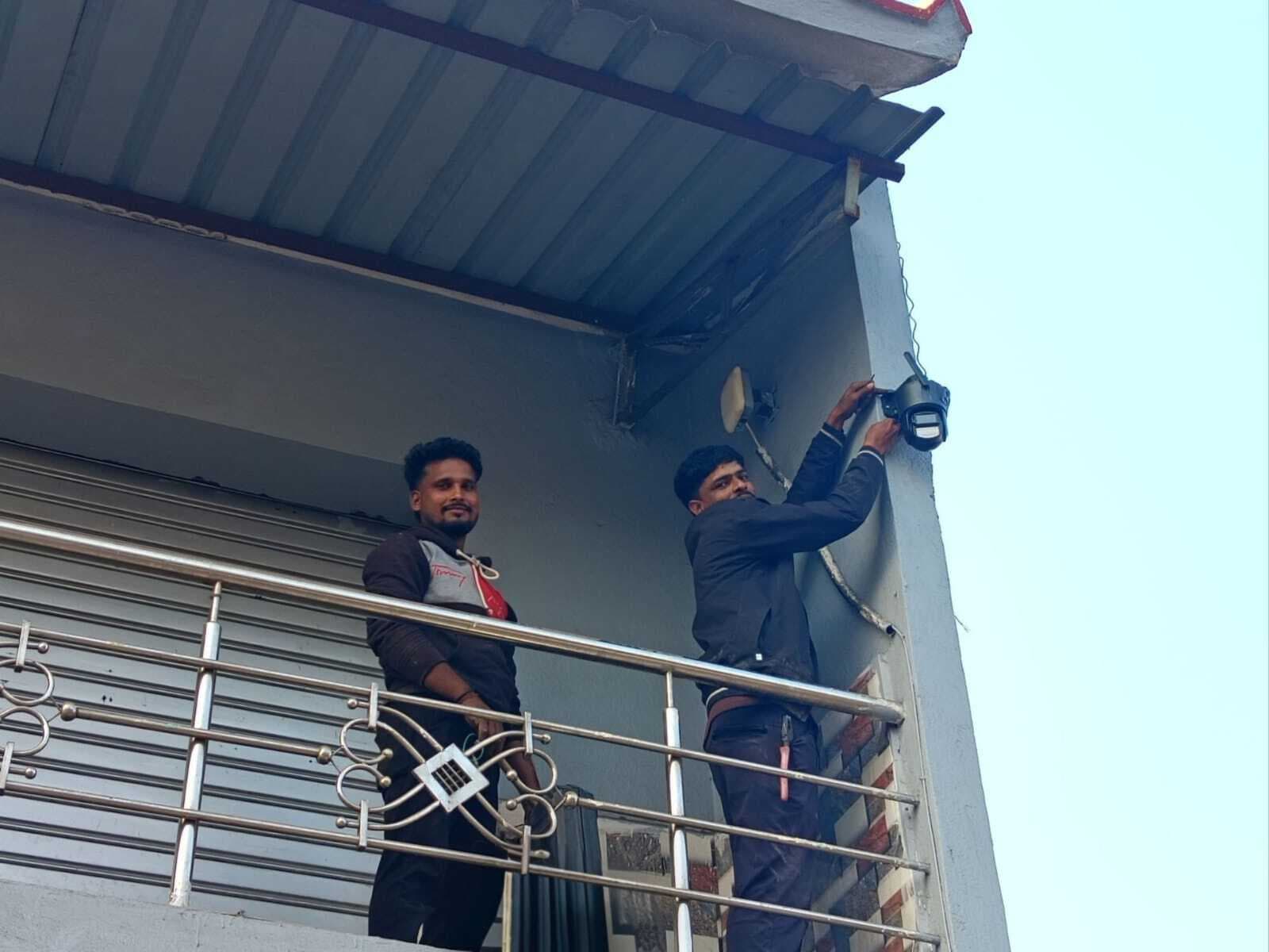 नाला थाने ने बढ़ाई सुरक्षा, प्रमुख चौराहों पर लगे सीसीटीवी कैमरे