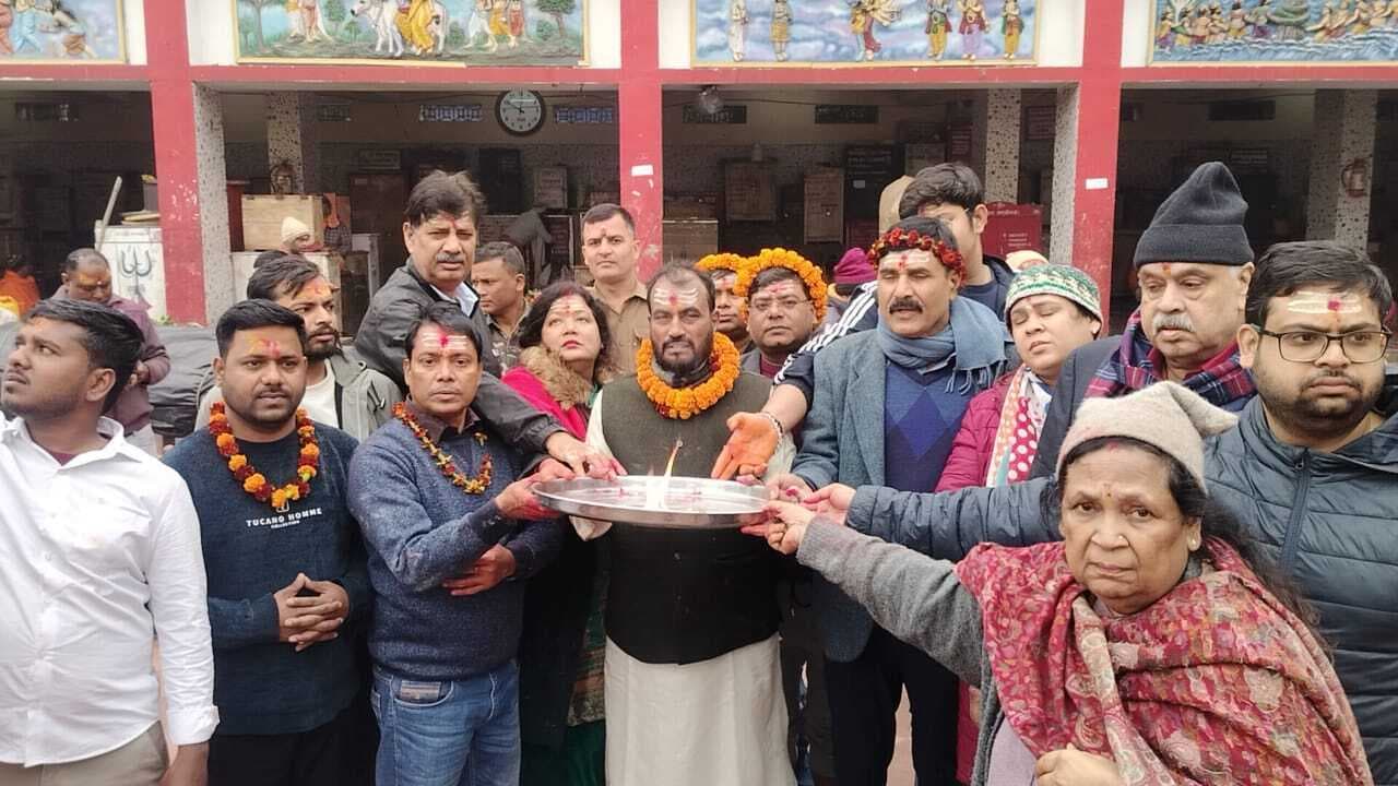 फुलवारी विधायक श्याम रजक ने की पूजा-अर्चना