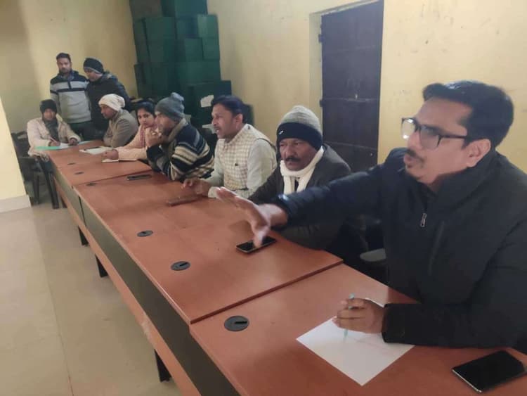 पंचायत समिति की बैठक में विभिन्न योजना को लेकर हुई चर्चा