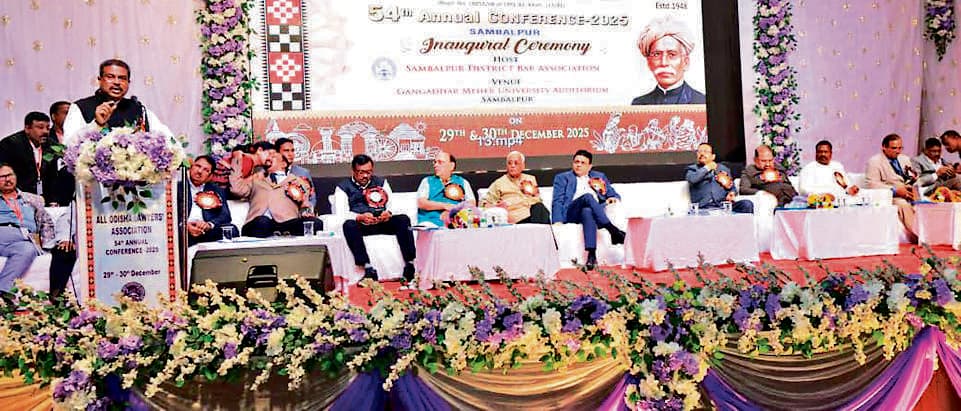 Bhubaneswar News: ओडिशा में न्यायालय की कार्यवाही मातृभाषा में होगी, तो सभी वर्गों को मिलेगा लाभ : धर्मेंद्र प्रधान