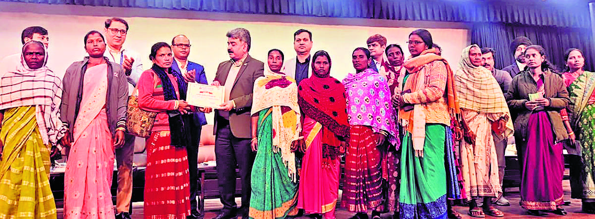 Seraikela Kharsawan News : 46 लाख बंद खातों में पड़े हैं 1500 करोड़ रुपये : प्रेम रंजन