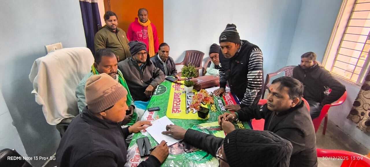 जनता दरबार में सुनी ग्रामीणों की समस्यायें