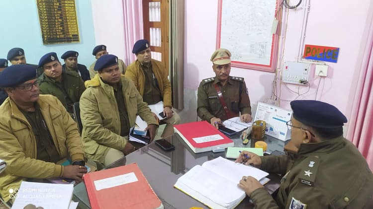 एसपी ने एसडीपीओ कार्यालय का किया निरीक्षण, लंबित कांडों का त्वरित गति से करें निष्पादन