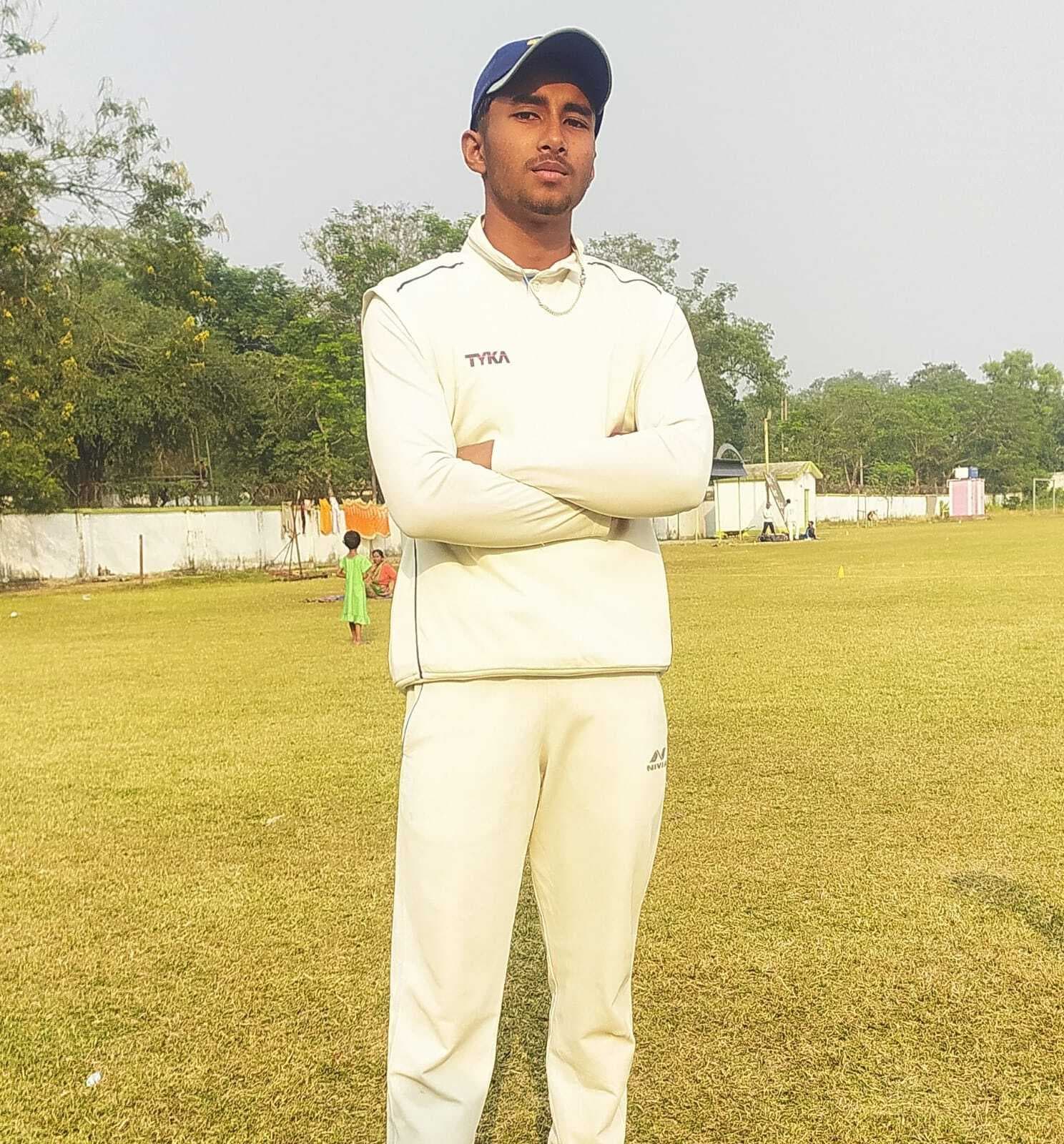 Bokaro News : चंद्रपुरा के आयुष्मान का जिला क्रिकेट टीम में चयन