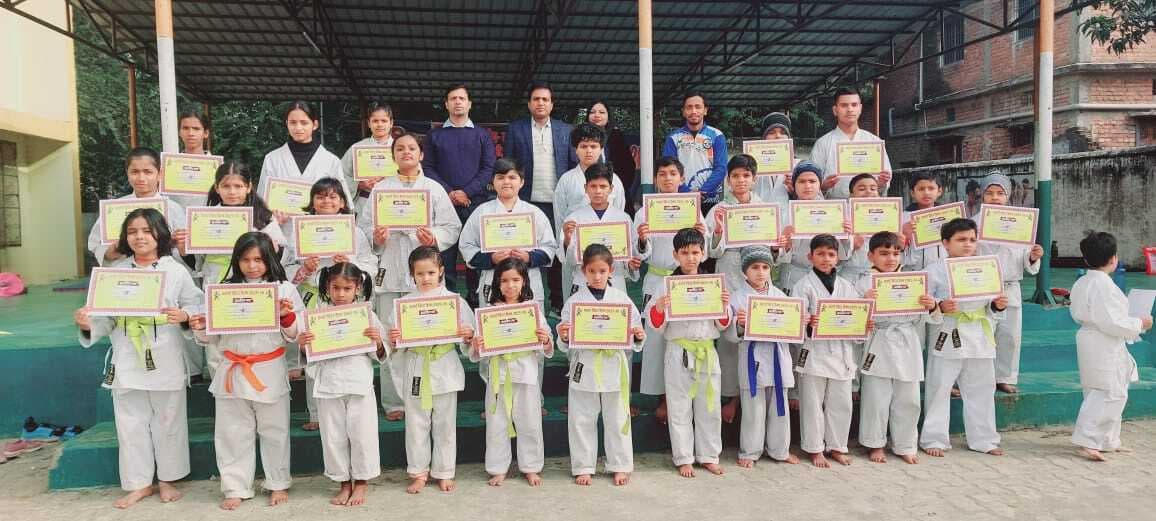विंटर कराटे कैंप का हुआ समापन