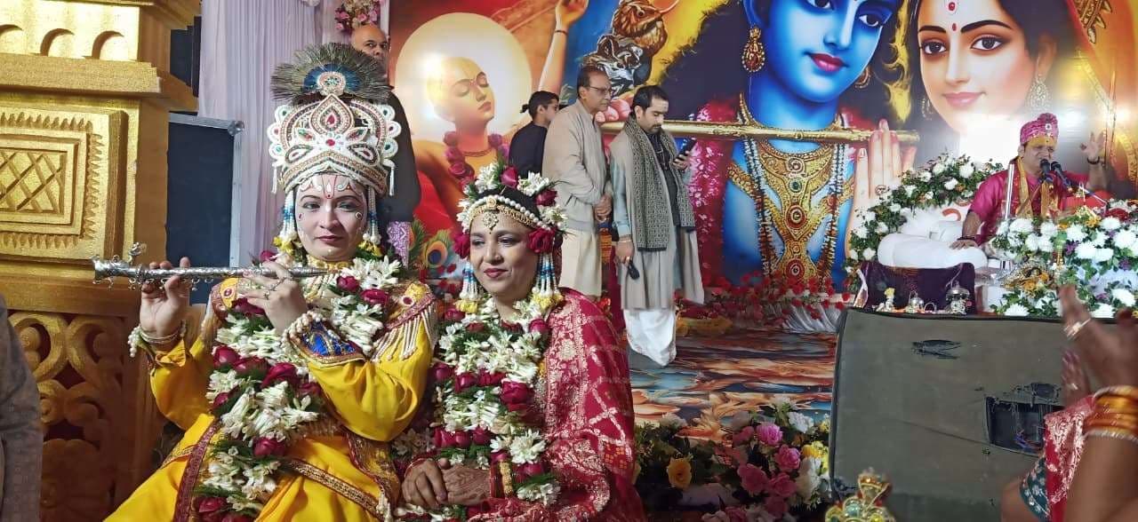 East Singhbhum News : जीवन में भक्ति आते ही दूर हो जाती हैं अन्य सारी कमियां : विजय गुरुजी