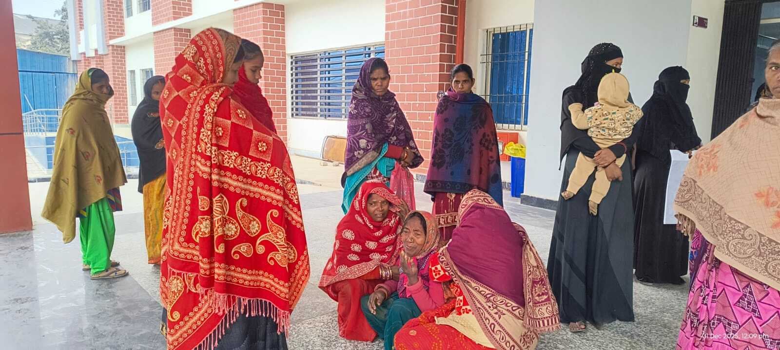 थावे के पिठोरी गांव के पास पिकअप की टक्कर से बाइक सवार की मौत, परिजनों में मचा कोहराम