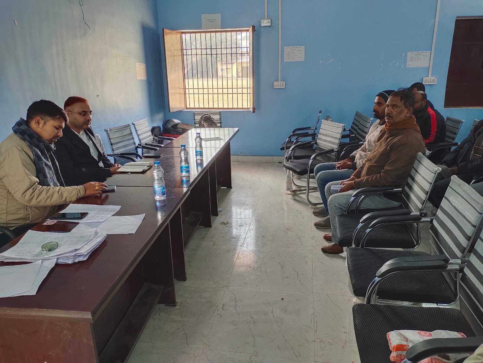 राशन कार्ड के नाम पर पैसा लेनेवालों पर होगी कार्रवाई : एसडीओ