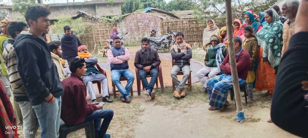 अजीत के हत्यारे को गिरफ्तार करने की मांग