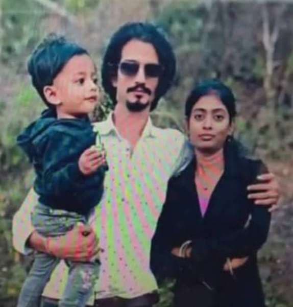 अमरपुर के दंपती व उनके मासूम पुत्र की बोकारो में मौत, गांव में मातमी सन्नाटा