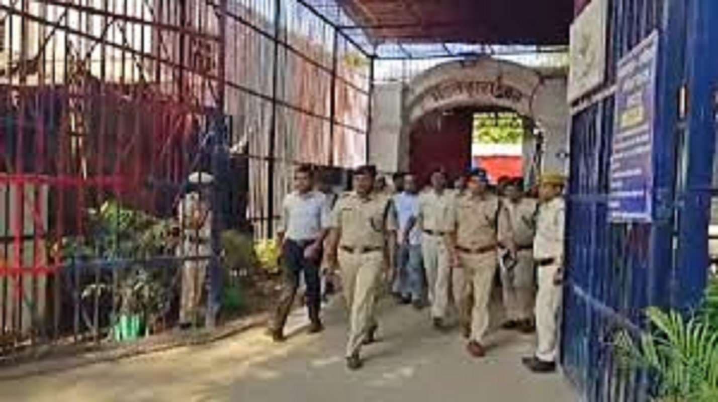 Bihar News: बिहार की जेलों में बड़ी कार्रवाई की तैयारी, खत्म होगी ये व्यवस्था