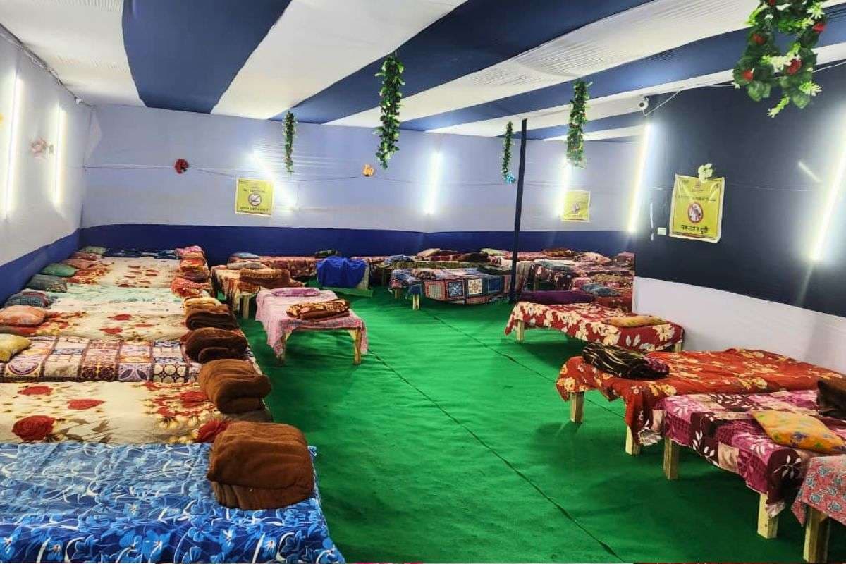 Patna News: सिर्फ आधार कार्ड दिखाएं और पटना में पाएं फ्री ठहरने की सुविधा, टीवी-कंबल और आरओ पानी की व्यवस्था Patna News: सिर्फ आधार कार्ड दिखाएं और पटना में पाएं फ्री ठहरने की सुविधा, टीवी-कंबल और आरओ पानी की व्यवस्था
