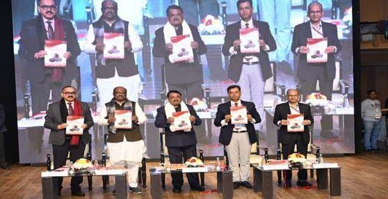 Tribal: एकलव्य विद्यालय की गुणवत्ता को बेहतर करने पर विशेषज्ञों ने किया मंथन 