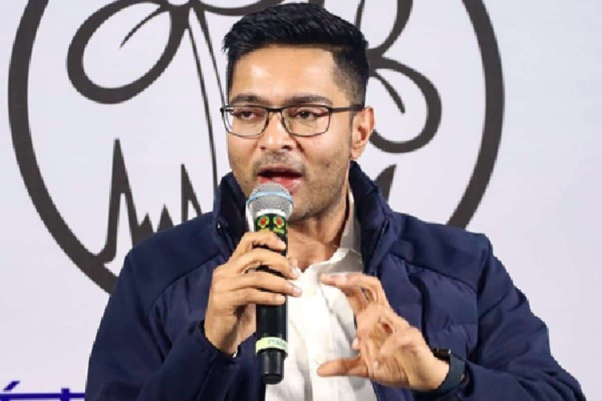 अमर्त्य सेन को SIR नोटिस भेजने पर भड़के अभिषेक बनर्जी, बोले- ‘बांग्ला विरोधियों’ का नामोनिशान मिटा दें