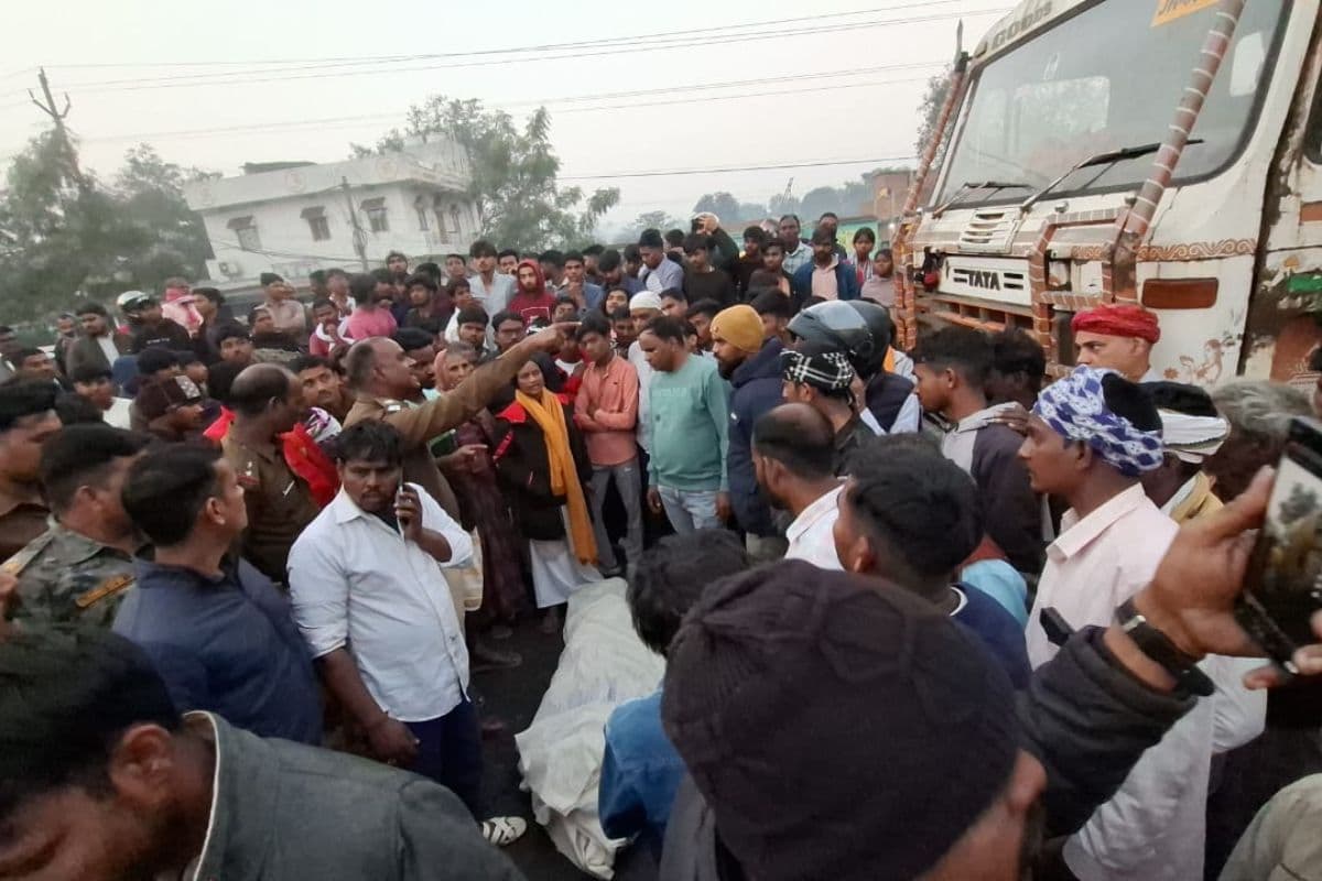 बेटी के लिए निकले थे लड़का देखने, अचानक ट्रक ने मार दी टक्कर, बोकारो के NH पर दर्दनाक हादसा