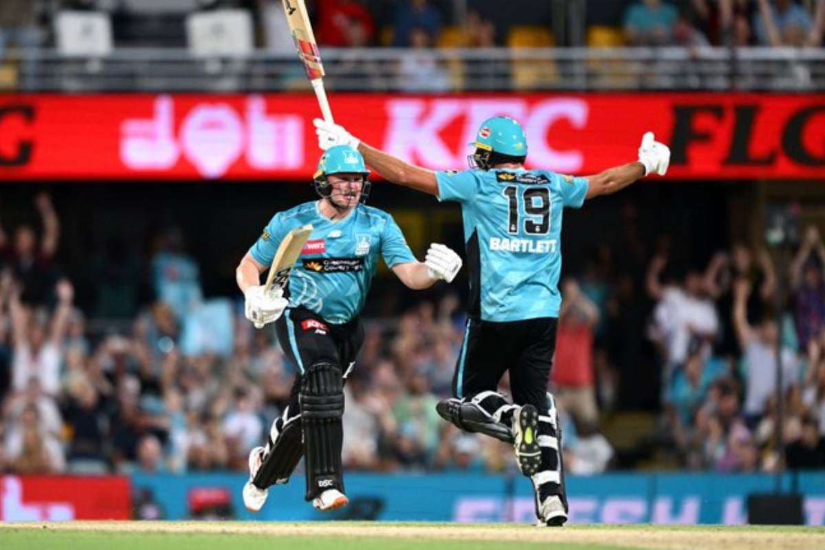 Brisbane Heat vs Melbourne Stars in BBL