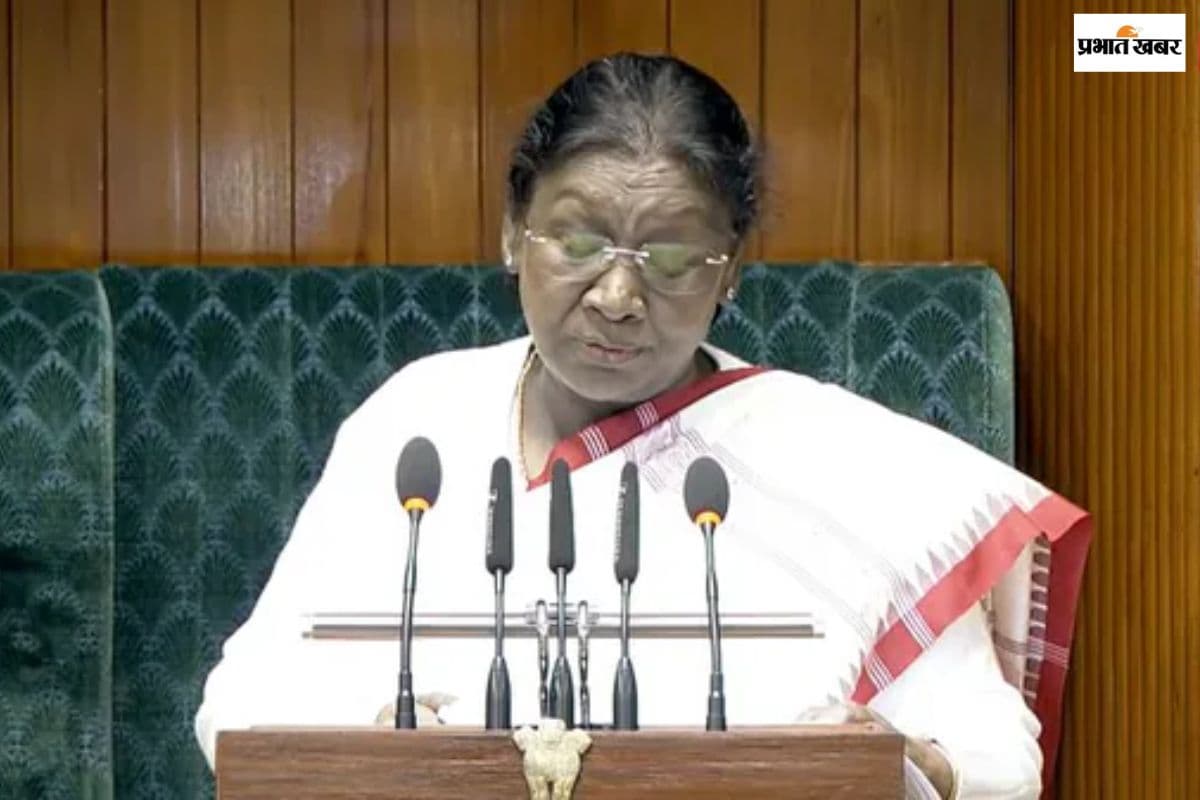 2 करोड़ लखपति दीदियां और बदलता बस्तर, राष्ट्रपति ने बजट सत्र में पेश किया नारी शक्ति और सुरक्षा का रोडमैप