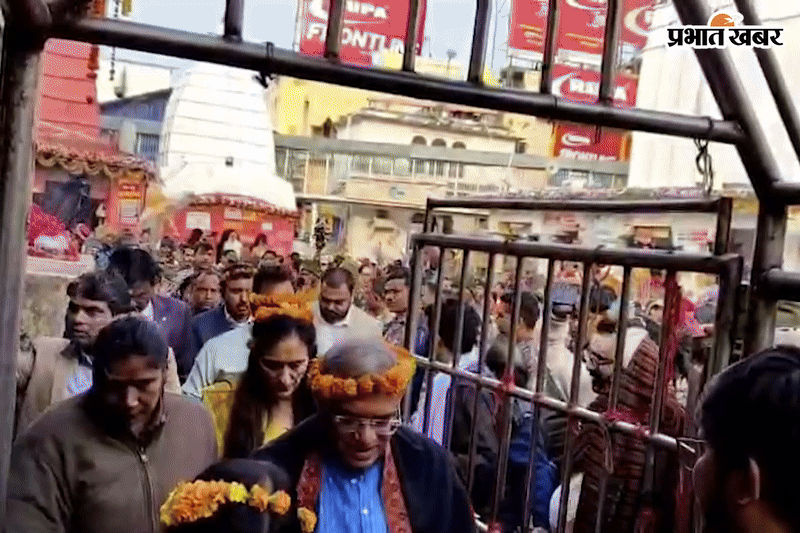 मुख्य निर्वाचन आयुक्त ने लिया बाबा बैद्यनाथ का आशीर्वाद, BLO से करेंगे सीधा संवाद