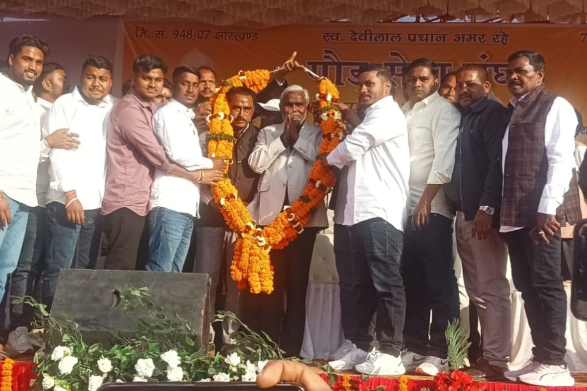 Saraikela: नशा और जुआ विकास में सबसे बड़ी बाधा, गौड़ सेवा संघ के कार्यक्रम में पूर्व CM चंपाई सोरेन ने चेताया