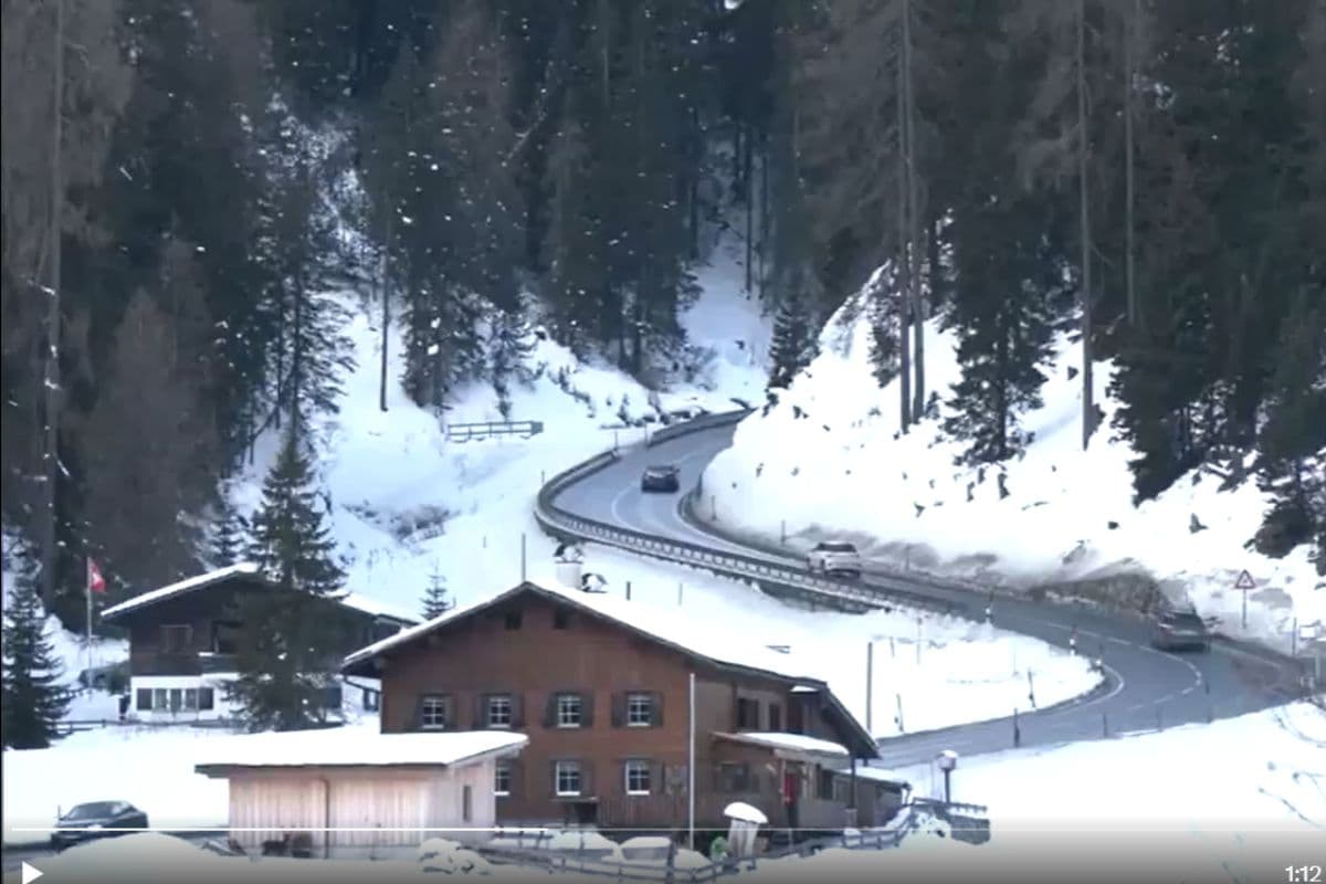 बर्फ से ढकी पहाड़ियों के बीच होगी World Economic Forum की बैठक, दावोस की देखें खूबसूरती