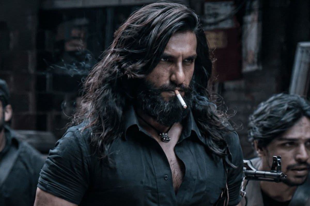 Dhurandhar Box Office Collection Day 50: बॉर्डर 2 के तूफान के बीच भी अडिग ‘धुरंधर’, 50 दिन बाद भी कायम है पकड़